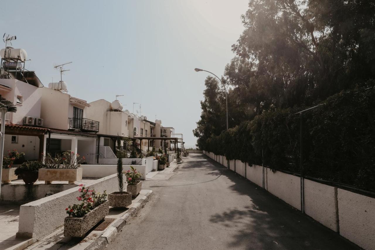 Miltos Beach House Larnaca Exterior foto